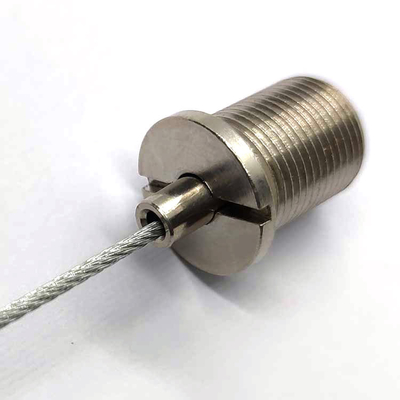 Los agarradores de cobre amarillo de la cerradura del apretón del sistema de cable de la suspensión suspendieron el clip de cable para las luces del panel