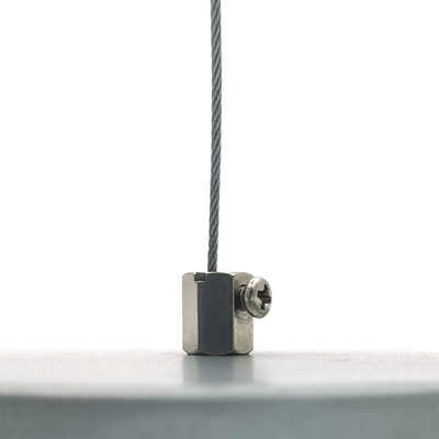 Clips de cuerda a dos caras de alambre que encienden la ejecución Kit Wire Rope Cable Gripper del sistema de suspensión