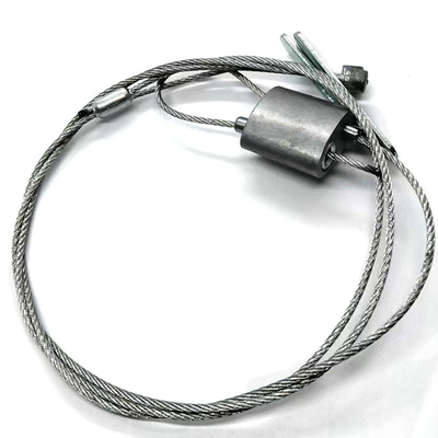 Soportador flexible y ajustable de cables para equipos de iluminación y suspensión