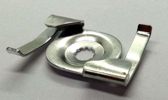 T-Bar Acero Clip de techo Clip de resorte para el techo de luces Panel de luz de techo