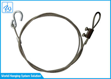 Diámetro acolladores de la seguridad de la cuerda de alambre de acero inoxidable de 1,5 milímetros con el gancho de S