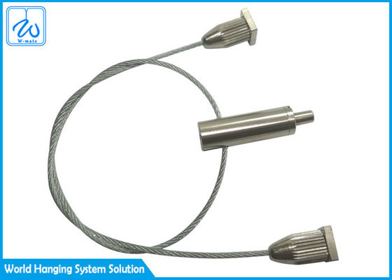 Las luces que cuelgan el agarrador de cobre amarillo XTSC del cable del sistema siguen los clips de aluminio